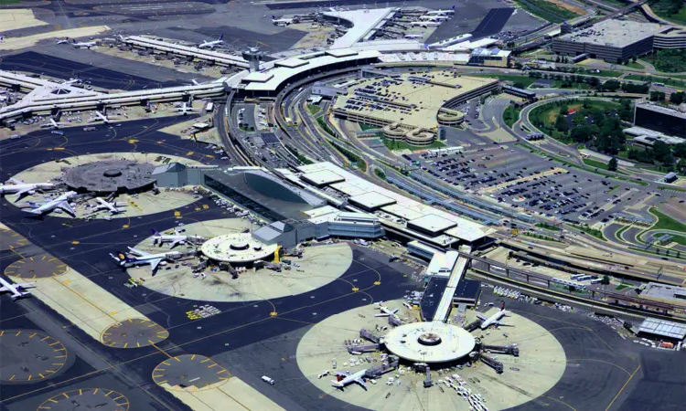 Newark Libertyn kansainvälinen lentokenttä